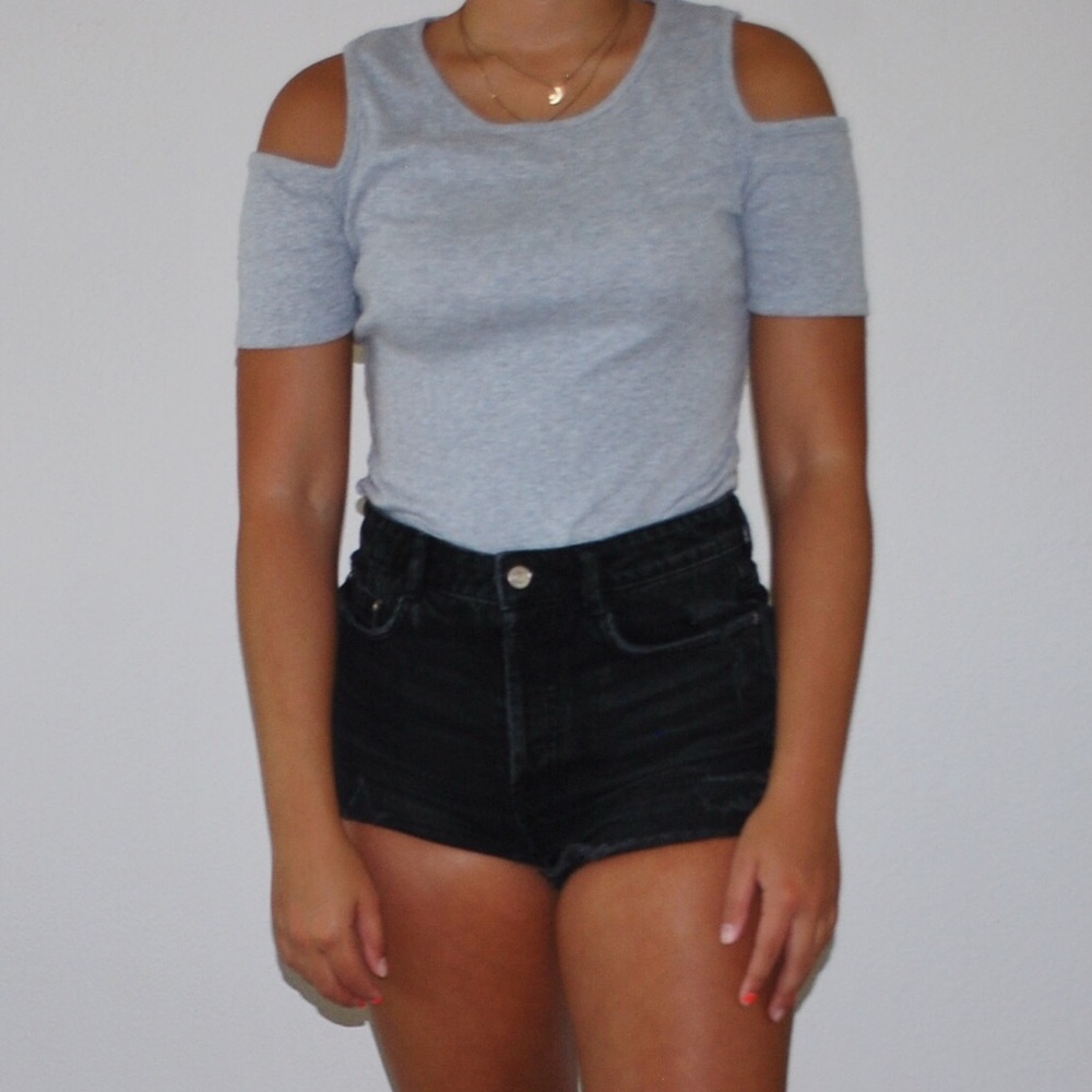 Cotton On Ribbed Gray Shoulder-less Tank Top